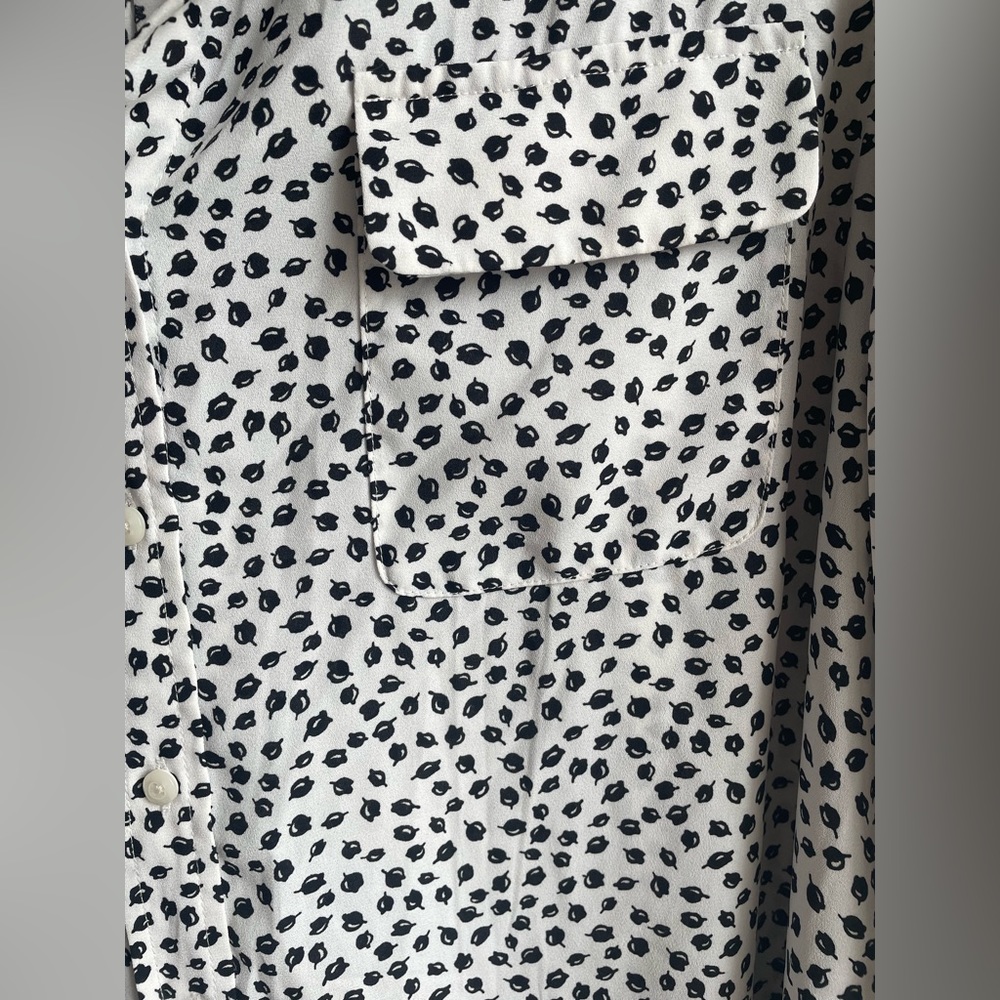 Floral print button down - Picture 3 of 4